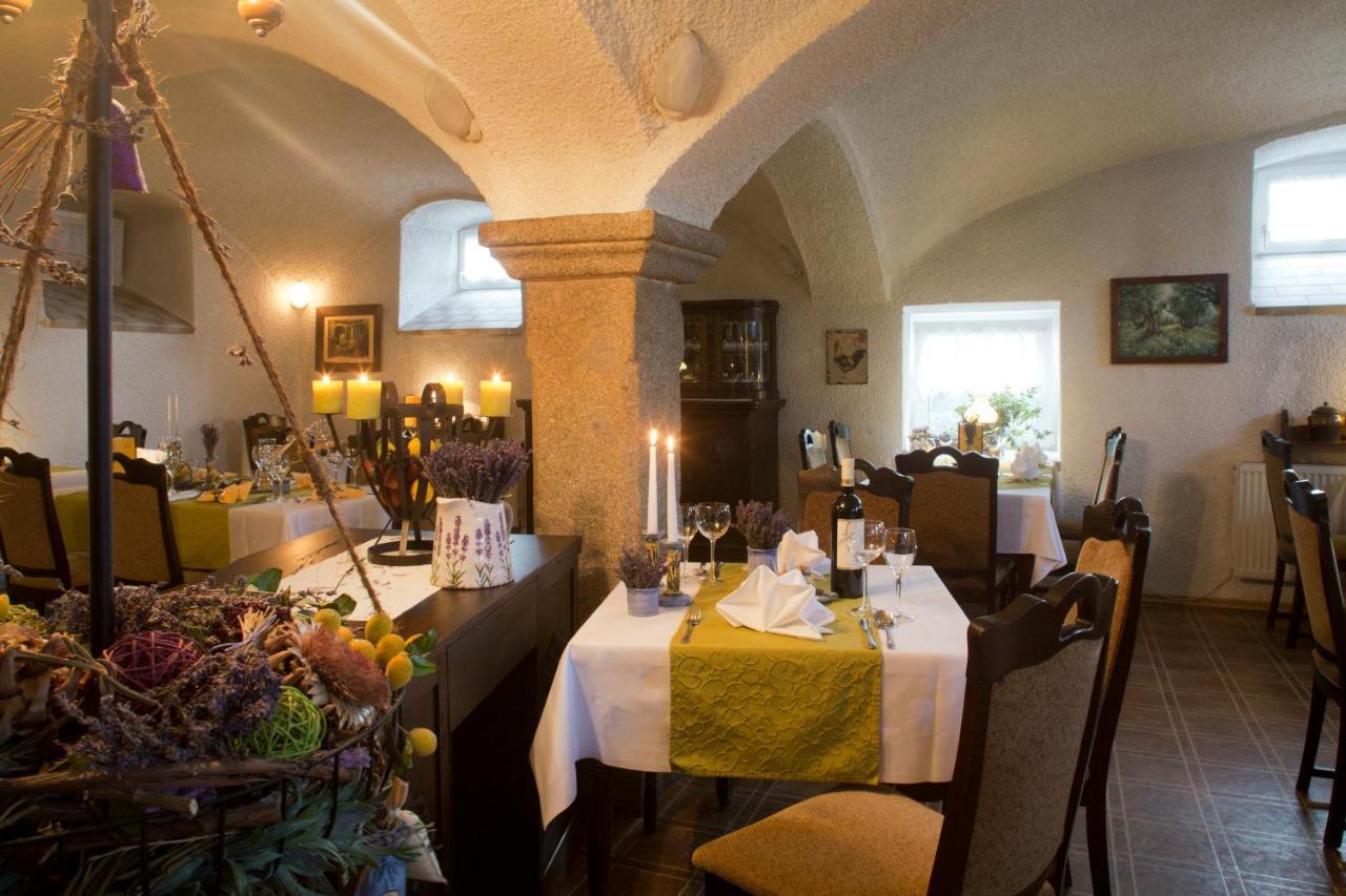 Logis L Auberge Gutshof Bischofswerda Exterior foto